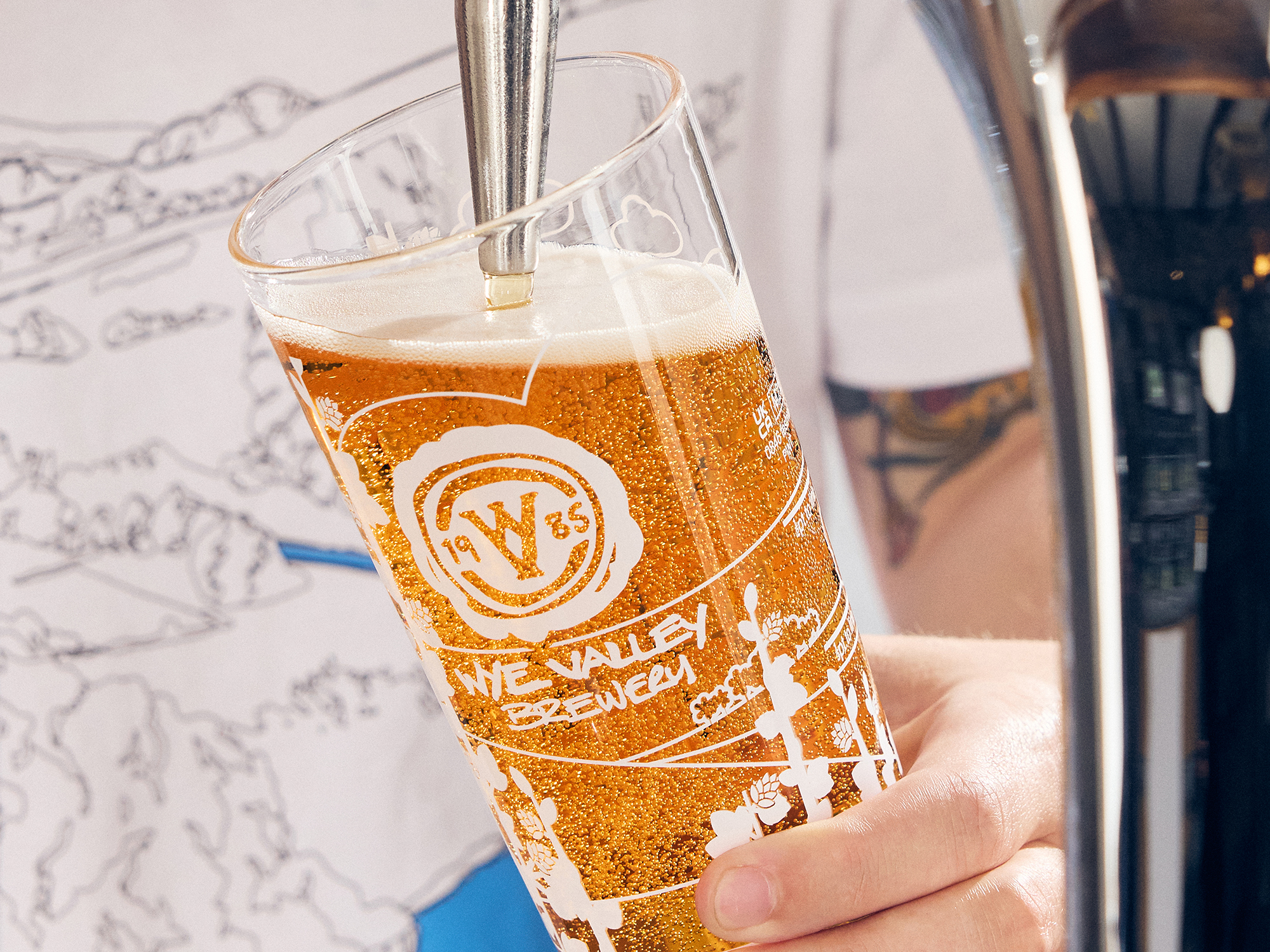 wvb-parallax-HOPFATHER-202603-01.jpg